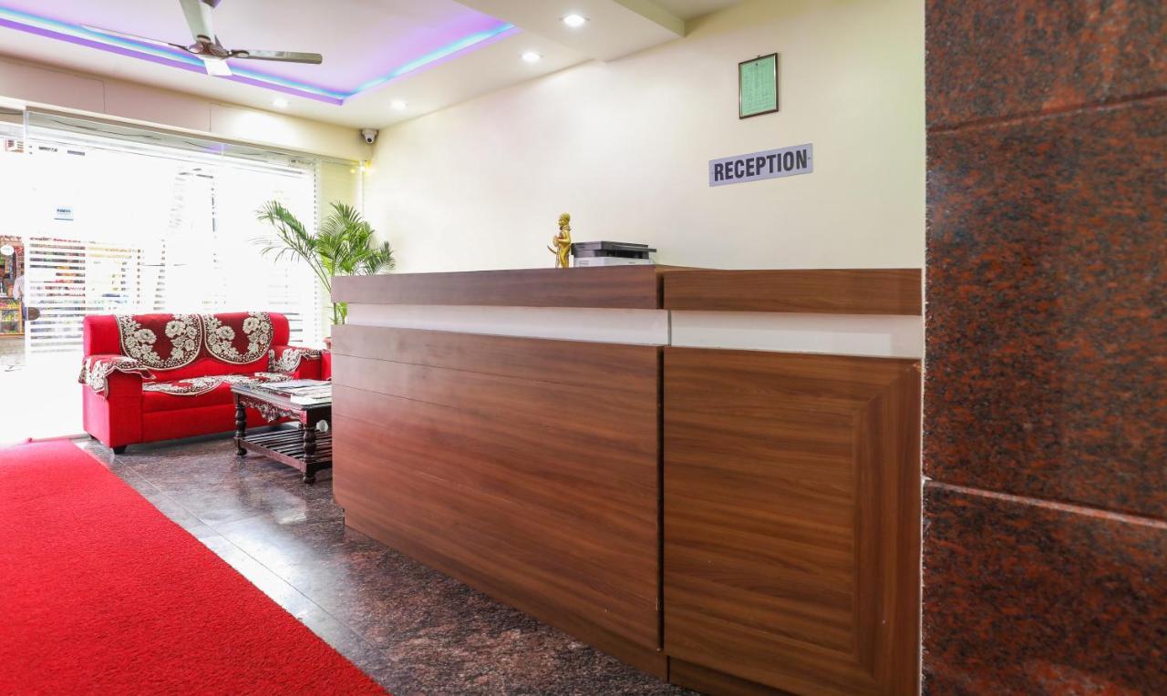 Hotel Treebo Trip Kapil Royalista Ludhiana Esterno foto
